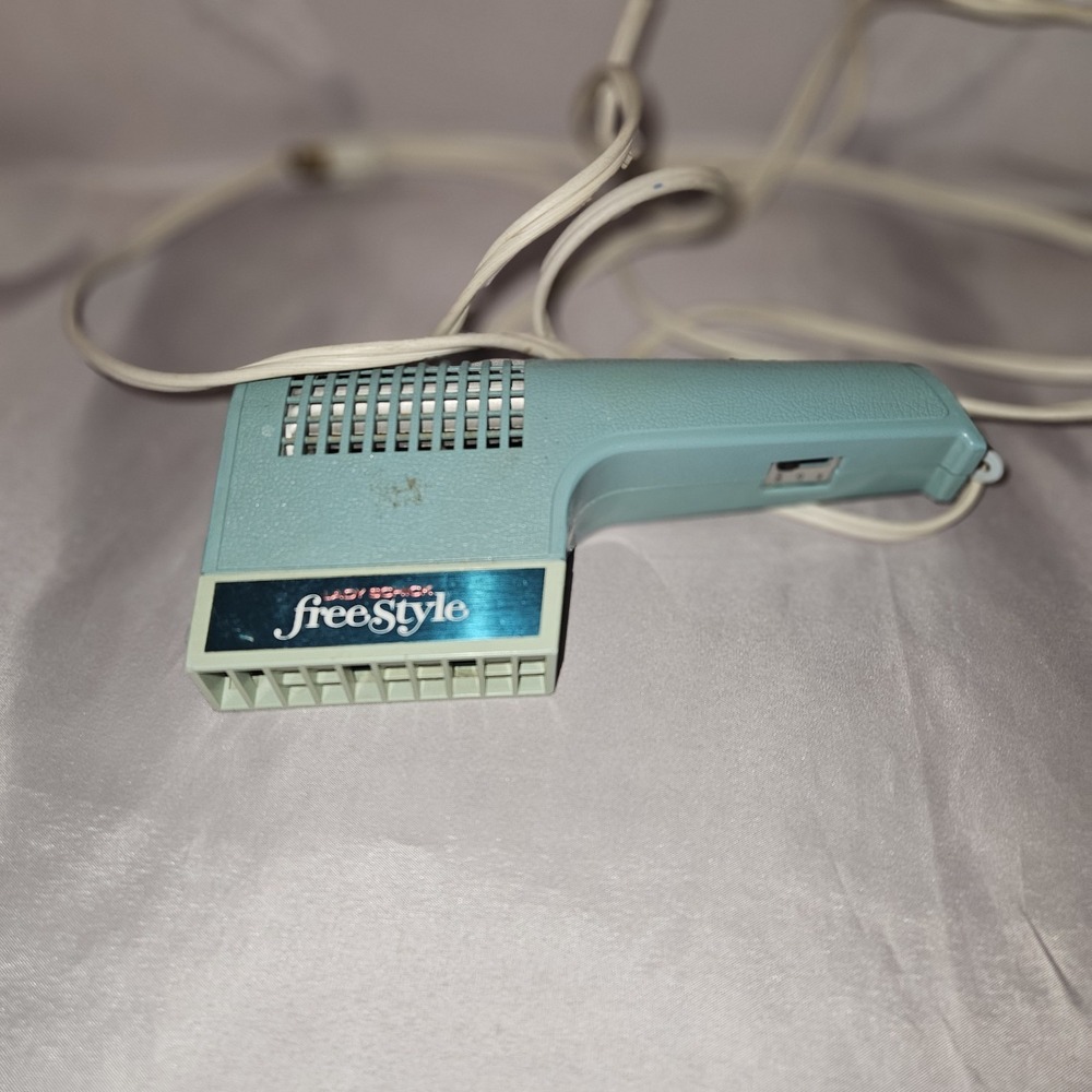 Vintage Lady Schick FreeStyle Hair Dryer Blue 2 Speeds Retro Collectible USA